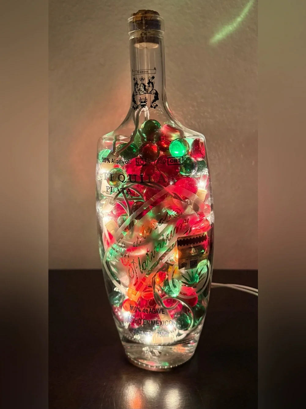 Cristeros Platinum Tequila Plata Bottle Light Up Decor Red Green Glass 750ml